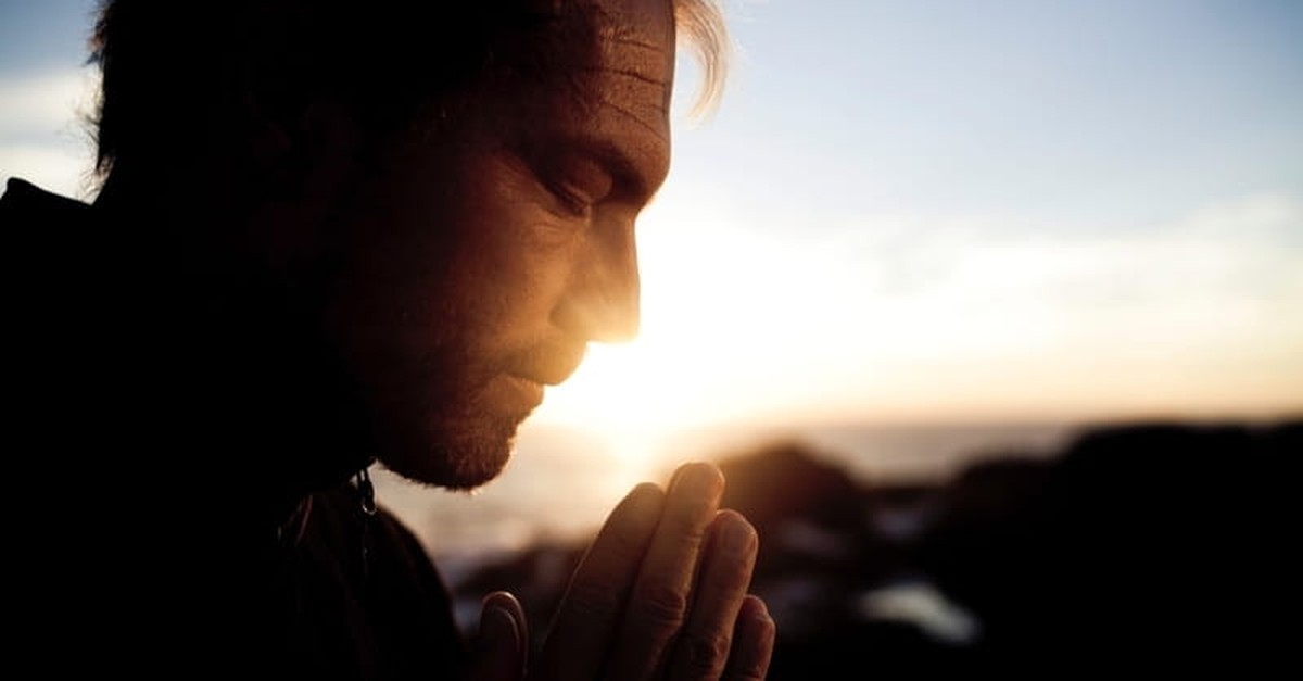 Những hình ảnh hình nền cầu nguyện đẹp nhất (1)