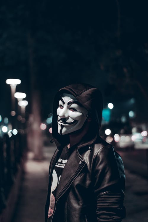 Bộ ảnh bìa facebook hacker Anonymous ngầu nhất