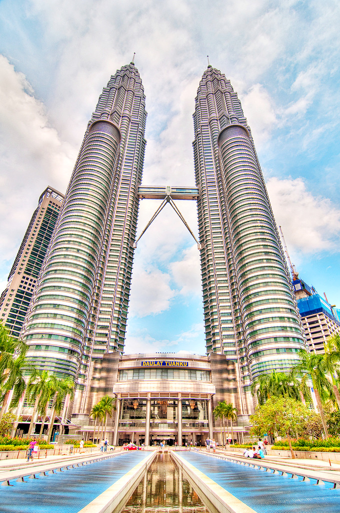 Hình ảnh tháp đôi Malaysia đẹp, ấn tượng và độc đáo nhất