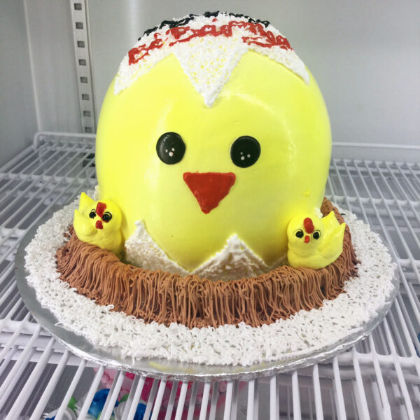 Hình ảnh bánh sinh nhật con gà cho người tuổi Dậu ngộ nghĩnh