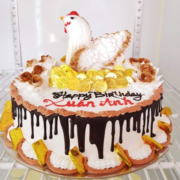 Hình ảnh bánh sinh nhật con gà mái cho người tuổi Dậu